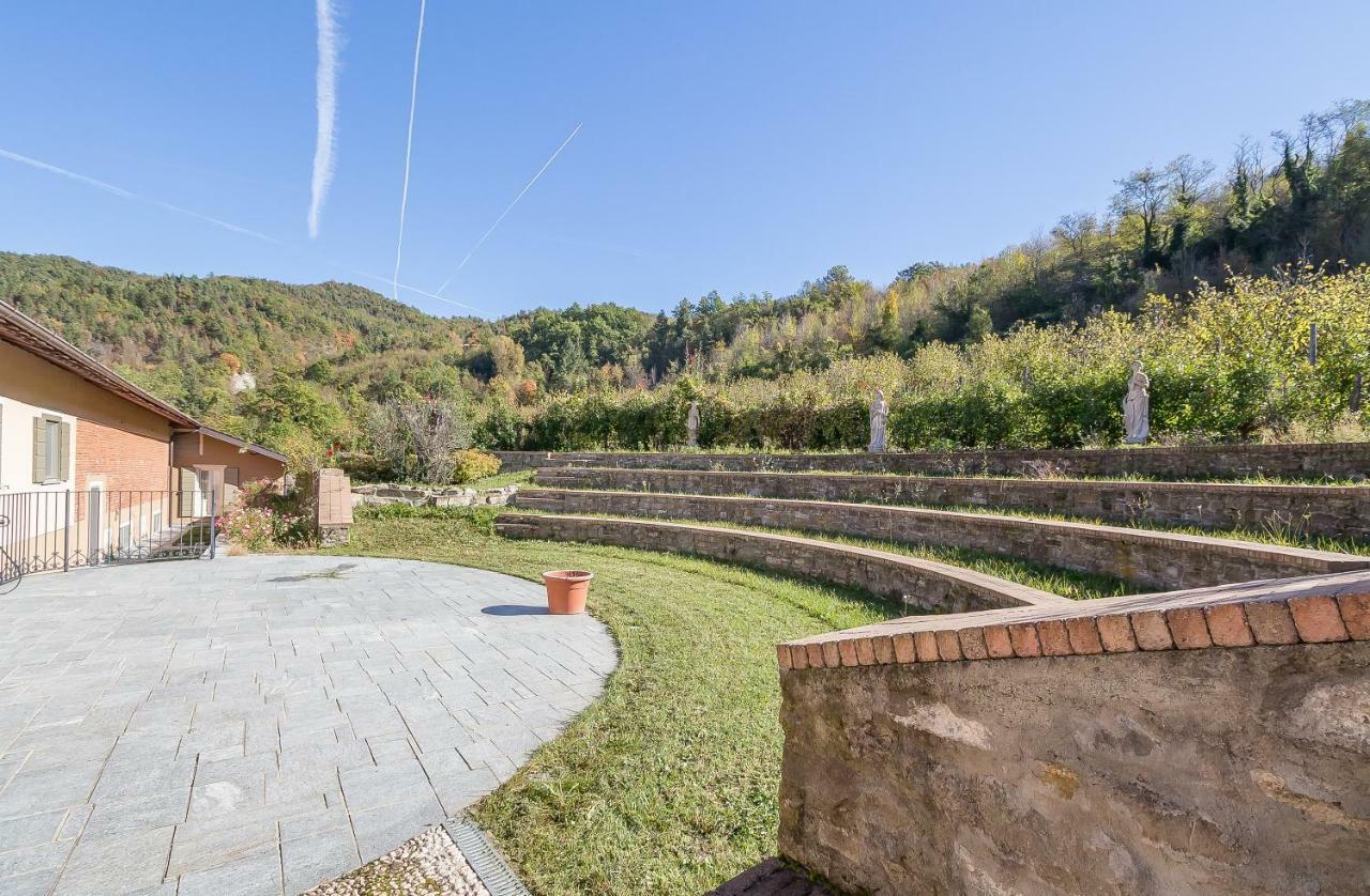 Tenuta Pian D'Attesio - Agriturismo Castelletto Soprano Bagian luar foto