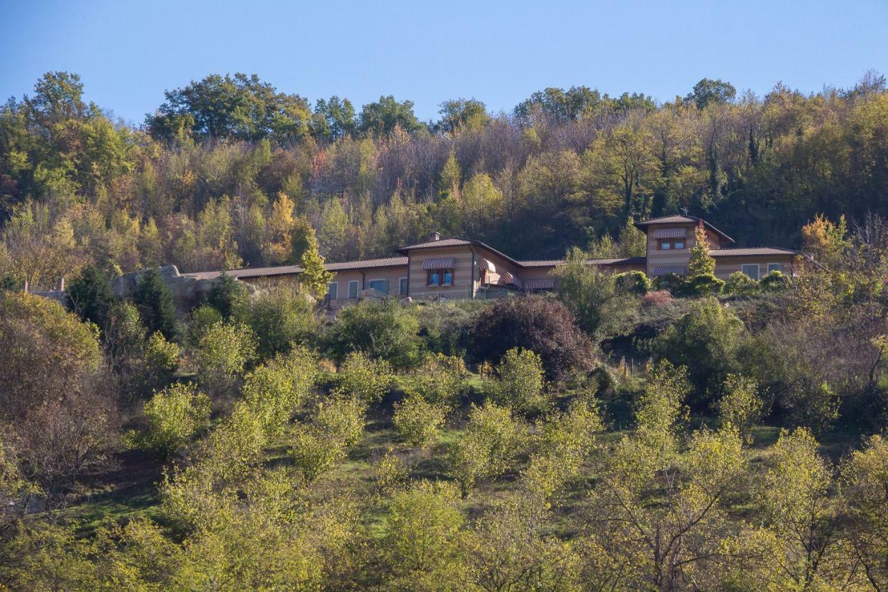 Tenuta Pian D'Attesio - Agriturismo Castelletto Soprano Bagian luar foto