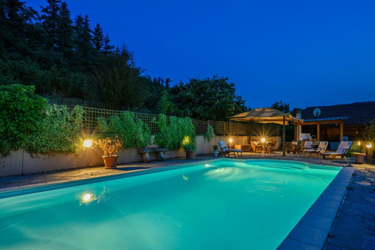 Tenuta Pian D'Attesio - Agriturismo Castelletto Soprano Bagian luar foto