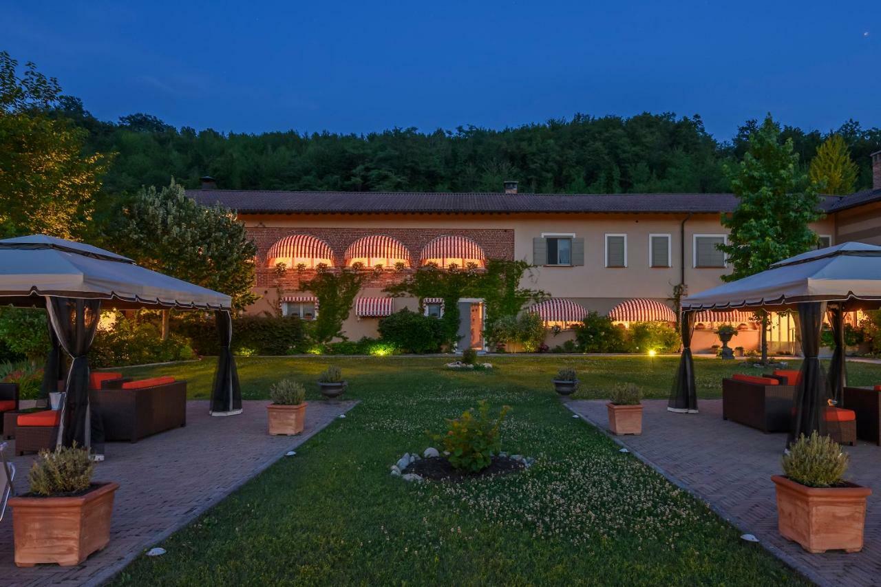 Tenuta Pian D'Attesio - Agriturismo Castelletto Soprano Bagian luar foto